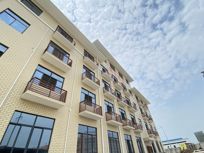 �V���r��������I�_����